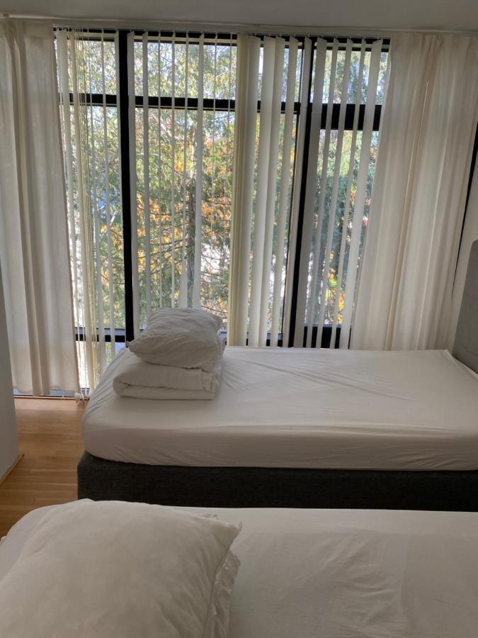 Exclusive 2 Level Etage Next To Arlanda-City Metro Стокгольм Экстерьер фото